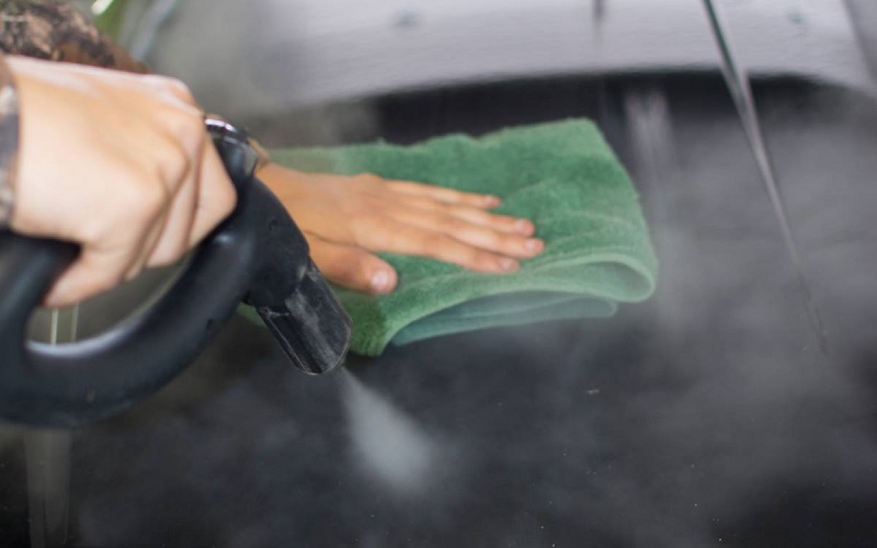 New Franchise Opportunities: Cleaning Cars with Steam